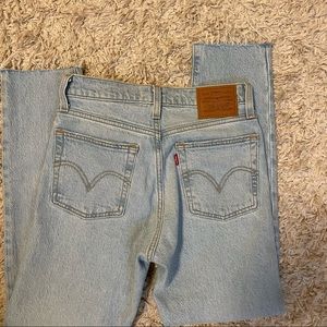 Levi’s Wedgie Fit Jeans